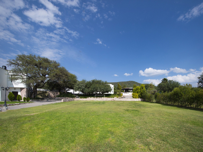 Others 5, Quinta del Lago, Querétaro
