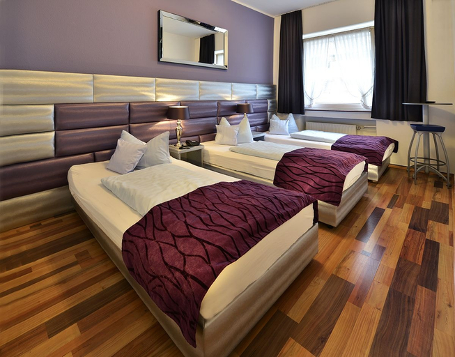 Bedroom 3, Hotel Am Wehrhahn, Düsseldorf