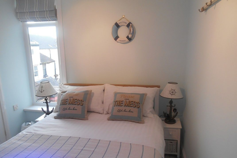 Bedroom 3, The Glenroy, Blackpool