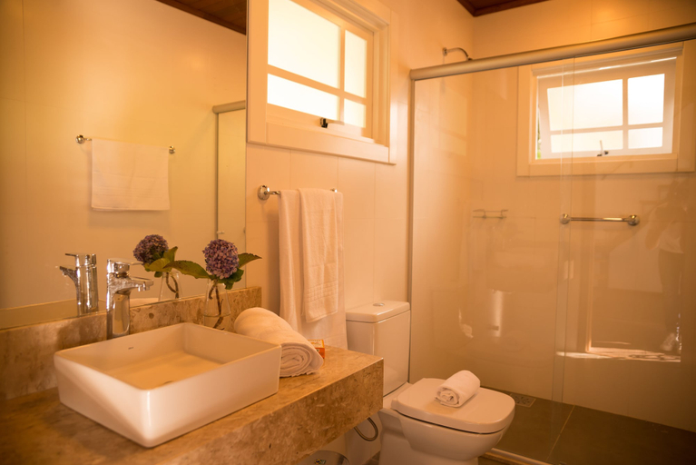 Bathroom 5, Pousada La Vista, Gramado