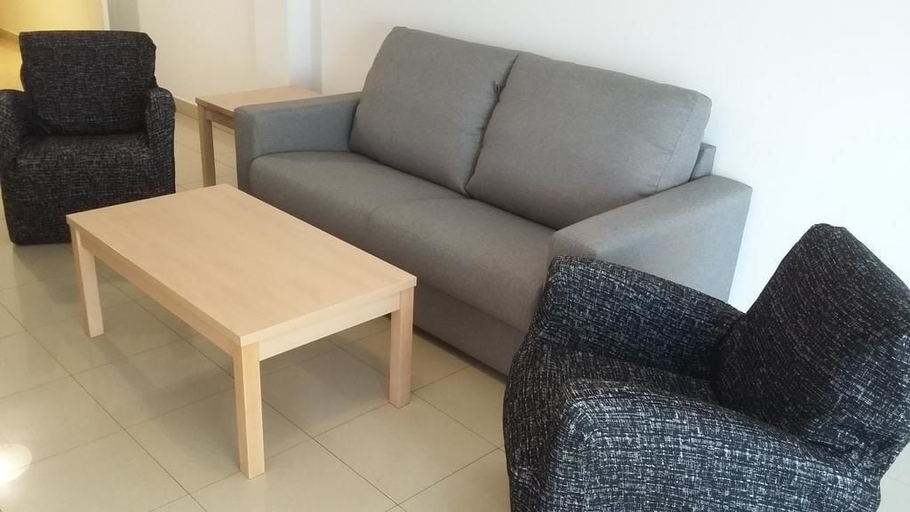 Others 5, Apartamento climatizado ideal para familias, Girona