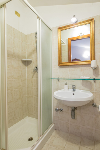 Bathroom 3, Agriturismo Il Quercione, Perugia