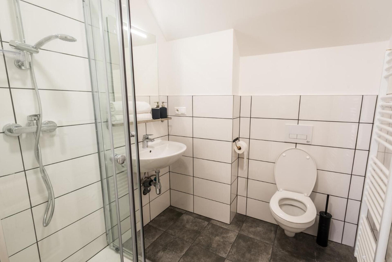 Bathroom 4, Apart-Hostel ZERO, Bratislava I