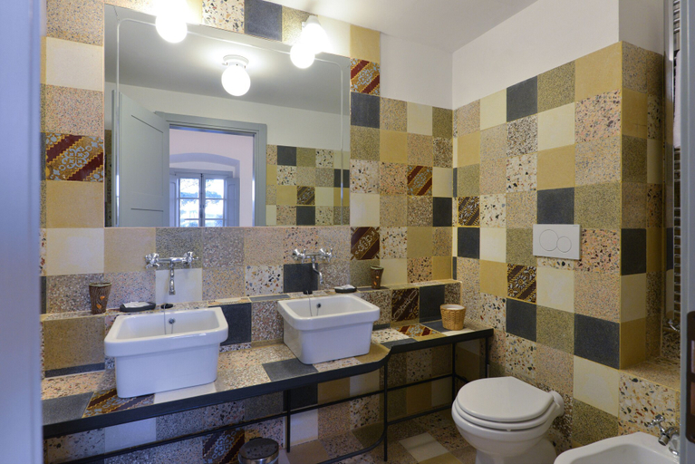Bathroom 3, I Casali del Pino, Rome