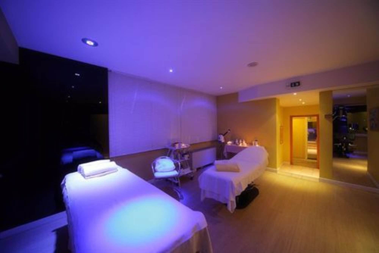 Bedroom 3, National Hotel, Rimini