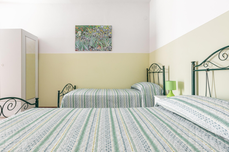 Bedroom 2, 3028 Villino Dolceluna by Barbarhouse, Lecce