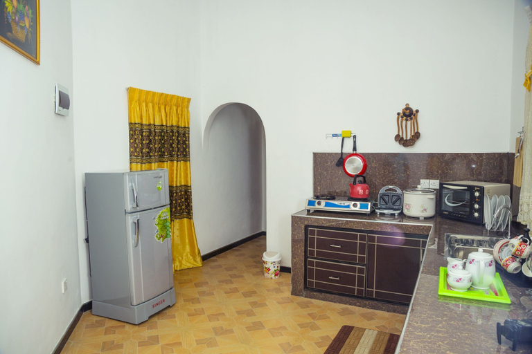 Others 4, senu villa, Bope-Poddala
