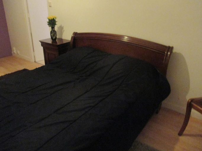 Bedroom, Chambres chez l'habitant - Betrancourt, Allier