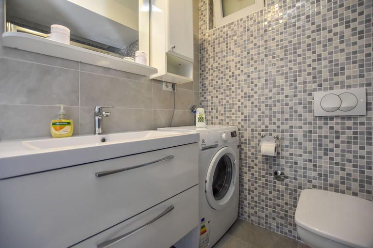 Bathroom 4, Apartments Zorica, Primošten