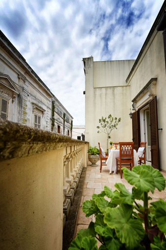 Exterior & Views, B&B Palazzo Corcioli, Brindisi