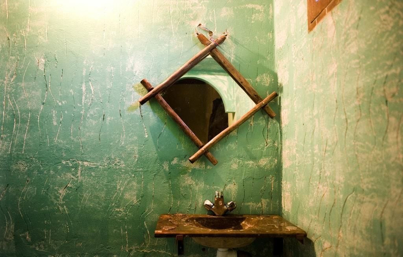 Bathroom, Dar Haroun, Errachidia