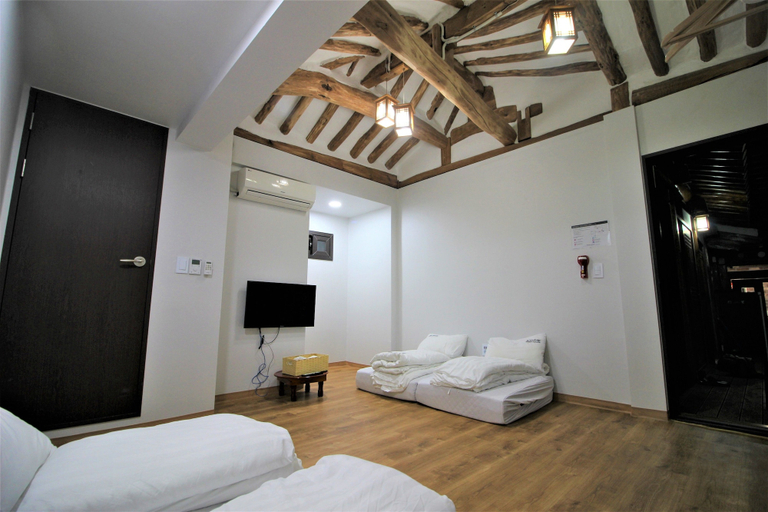 Bedroom 3, Bibimbap Guesthouse, Jongno
