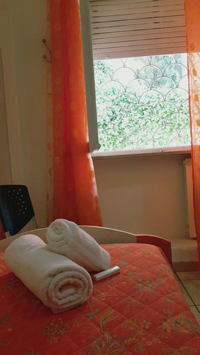 Bedroom 3, B&B Piazza Ragusa, Rome