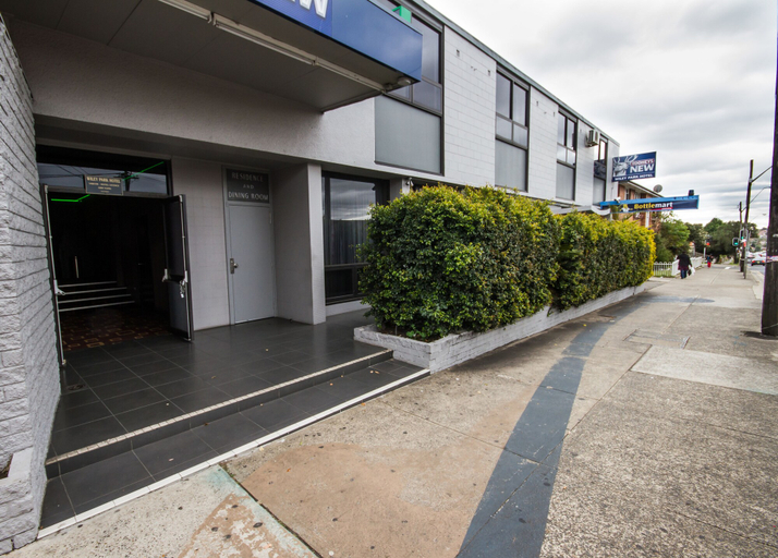 Exterior & Views 2, Wiley Park Hotel, Sydney