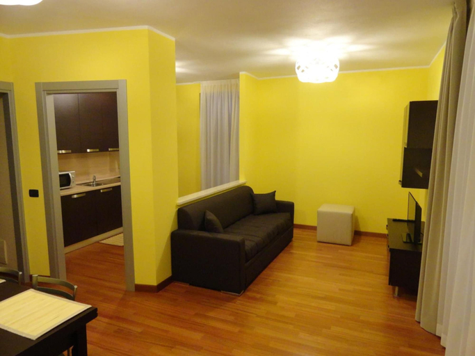 Others 5, Residence Sant'Anna, Bergamo