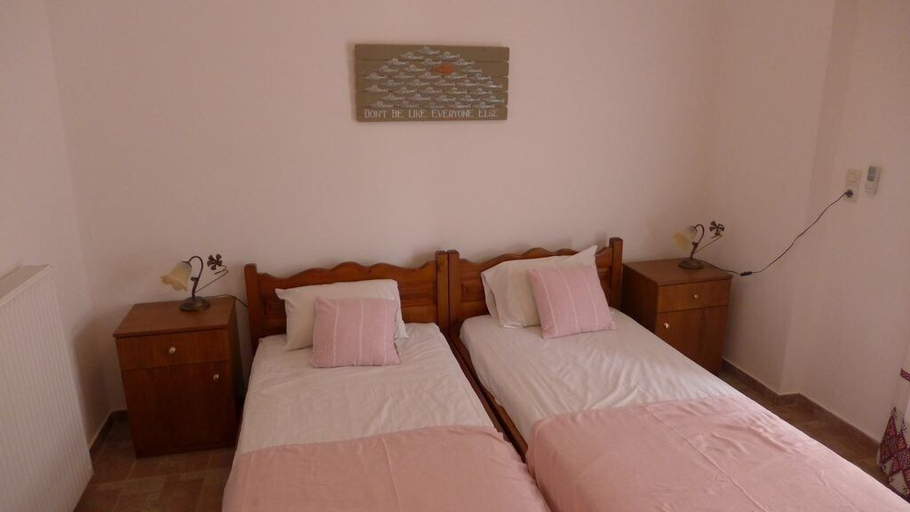Bedroom 3, Oros Villas, Crete