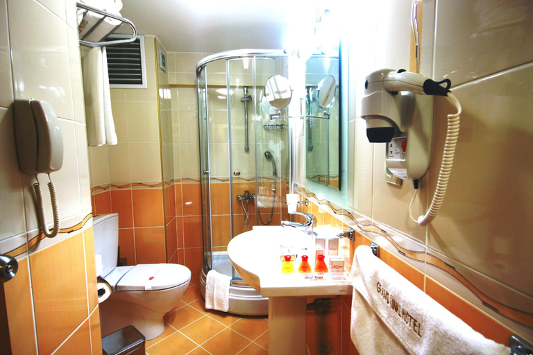Bathroom 4, Grand Unal Hotel, Fatih