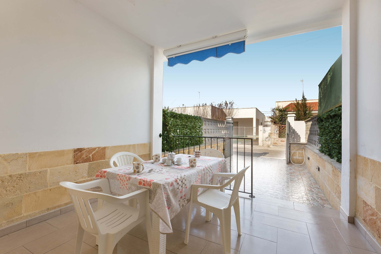 Others 5, 1826 Villetta Solaire, Lecce