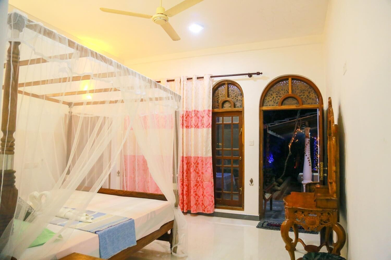 Bedroom 3, Wonderland Mirissa Lucky Guest Home, Weligama
