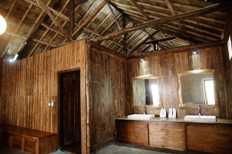 Others 5, Beach Camp, Lombok