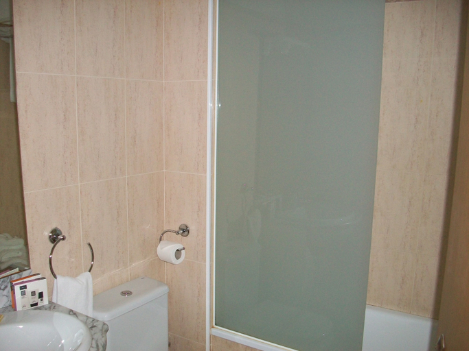 Bathroom, Hostal Can Missè, Barcelona