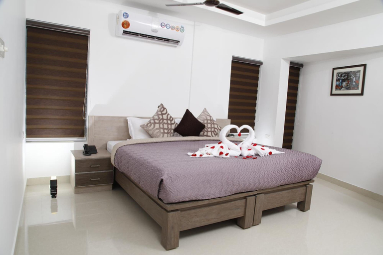 Bedroom 4, Chandra Inn, Kollam