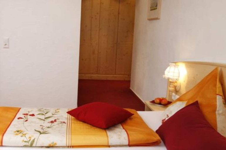 Bedroom 4, Landgasthof Bären, Breisgau-Hochschwarzwald