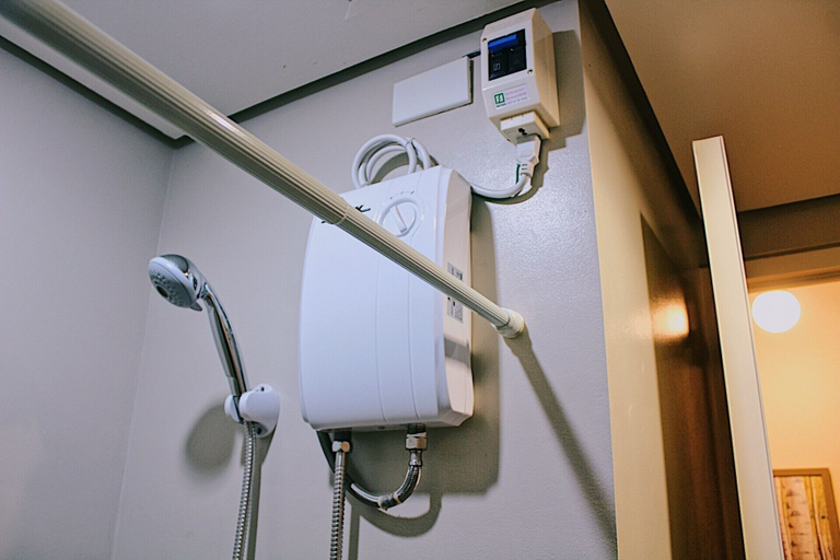 Bathroom 3, Avida Towers by Cebu Backpackers Rentals, Cebu City
