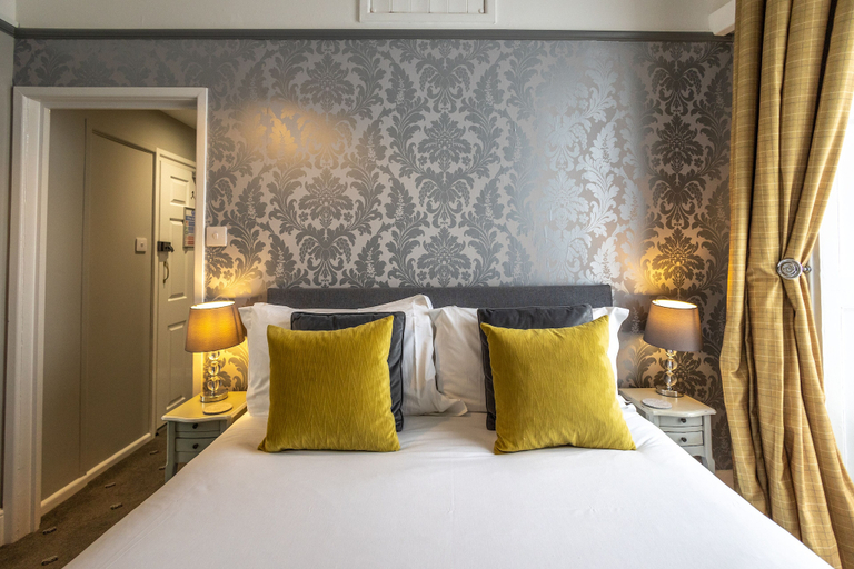 Bedroom 2, Gloucester House, Dorset
