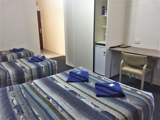 Bedroom 4, Ceduna Motor Inn, Ceduna
