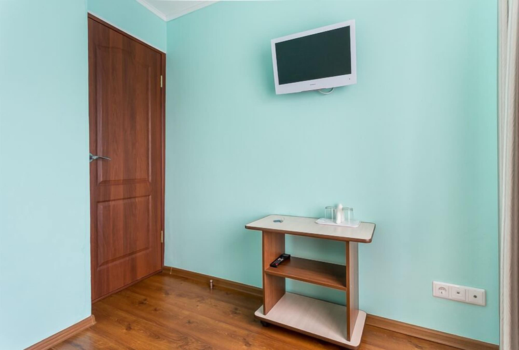 Others 5, Khoroshevskaya Hotel, North-Western