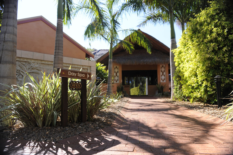Exterior & Views 2, Bali Hai Resort & Spa, Broome
