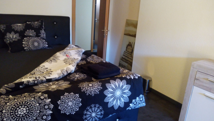 Bedroom 2, 3 Bedroom Apartment at Lake Constance, Arbon