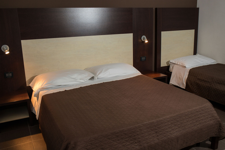 Bedroom 5, Pansini Hotel Residence, Catanzaro