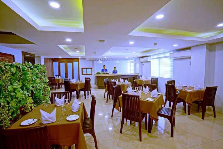 Food & Drinks 4, Sanctuary Hotel, Mandalay