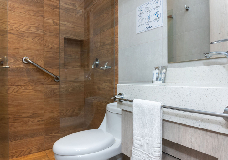 Bathroom 4, Hotel Perla Suite Santa Marta, Santa Marta (Dist. Esp.)