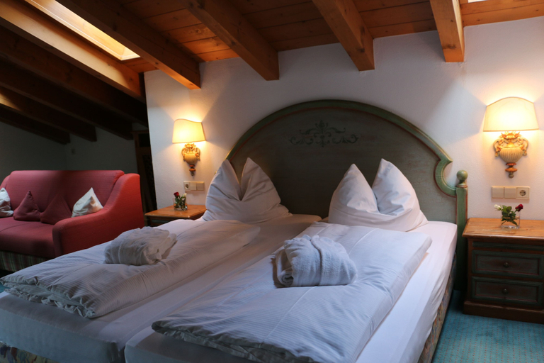 Bedroom 4, DEVA Villa Mittermaier, Traunstein