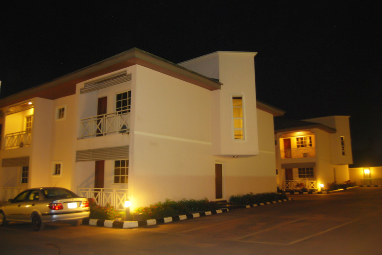 Exterior & Views 2, Grand Inn & Suites, IjebuOde