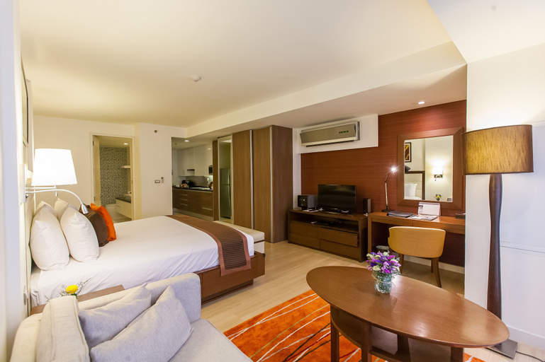 Bedroom 3, Oakwood Residence Sukhumvit 24 Bangkok, Khlong Toey