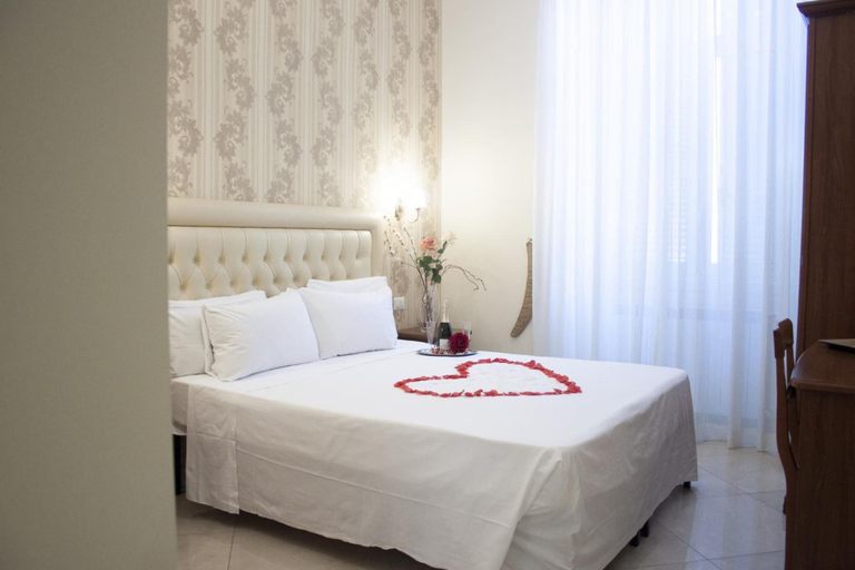 Bedroom 4, Suite Dal Conte, Rome