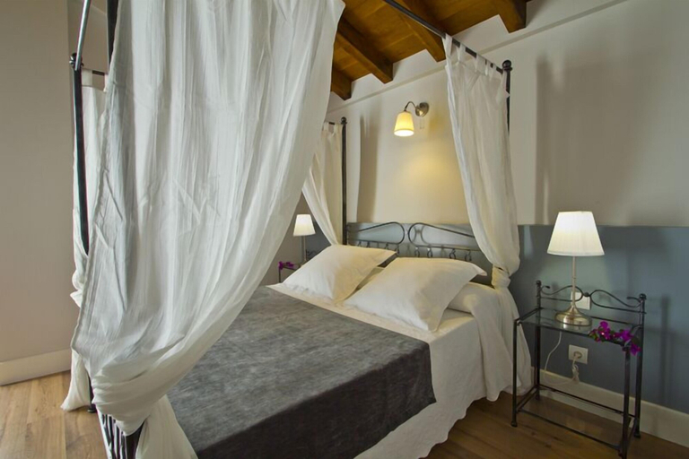 Bedroom 3, Hotel Villa Arce, Cantabria