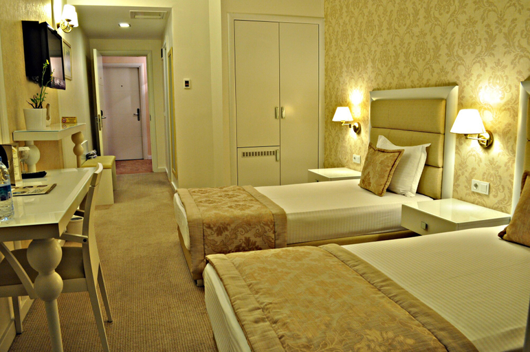 Bedroom 4, Hotel Edirne Palace, Merkez