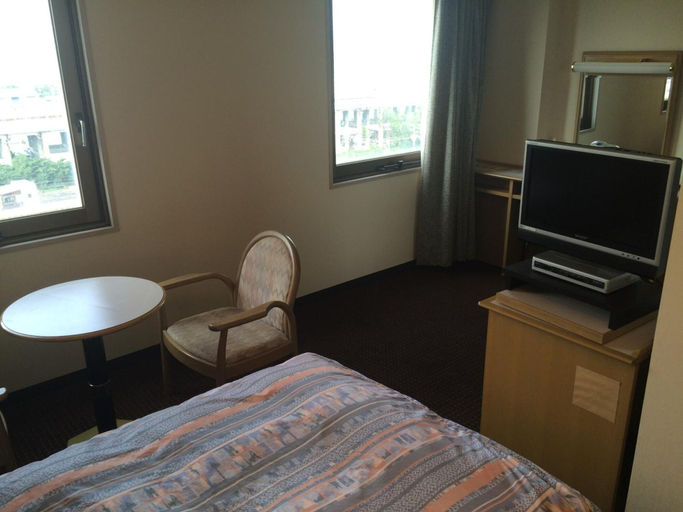 Bedroom 3, Hotel Crown Hills Tokuyama, Shūnan