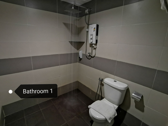Bathroom 4, Star Bay Hotel, Manjung
