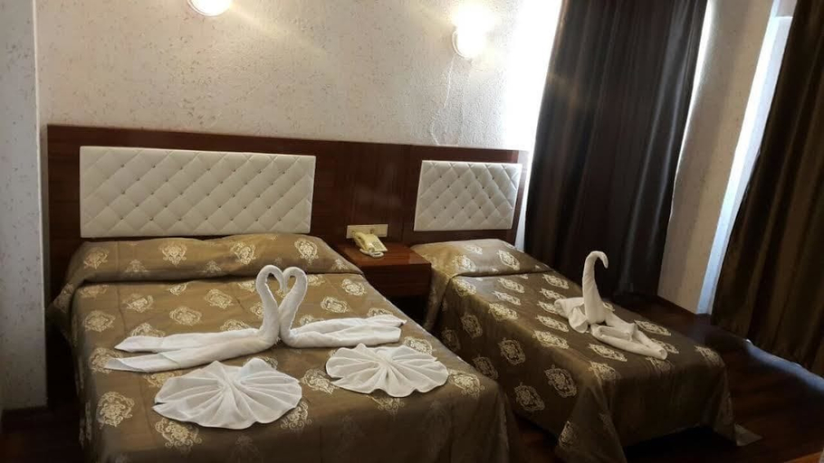 Bedroom 4, Club Bayar Hotel - All Inclusive, Alanya