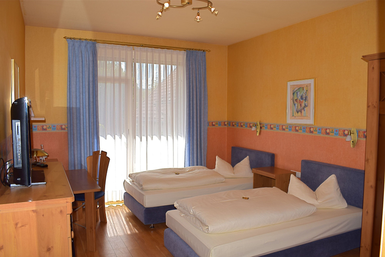 Bedroom 3, Landgasthof Buch, Fulda