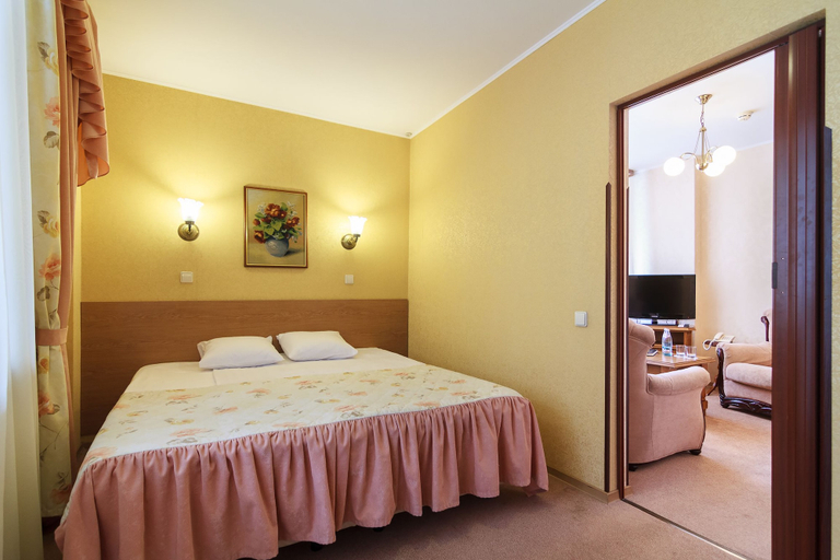 Bedroom 2, Nikonovka Hotel, Northern
