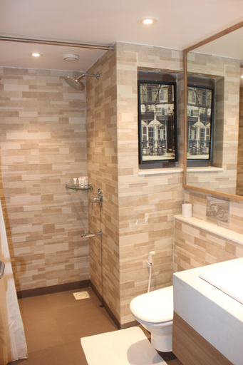 Bathroom 4, Urban Hermitage, Nagpur