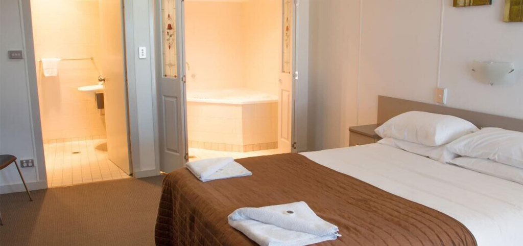 The Edge Hotel, Wentworth