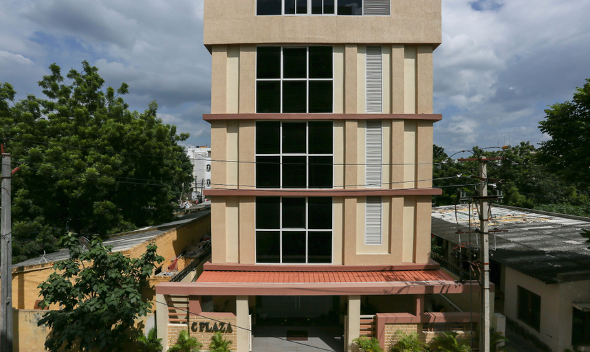 Exterior & Views 2, Treebo C Plaza, Krishna